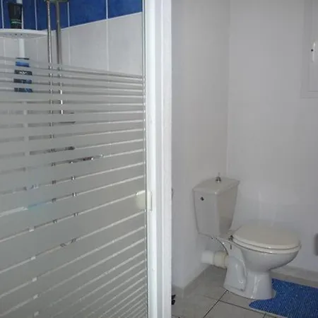 Au Barcares: Piscine, Parking, 2 Chambres, Terrasse Plein Sud, Proche Et Commodites - Fr-1-782-22 Willa Le Barcarès