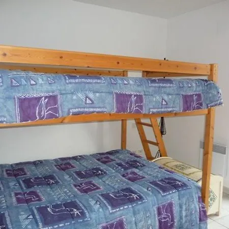 Au Barcares: Piscine, Parking, 2 Chambres, Terrasse Plein Sud, Proche Et Commodites - Fr-1-782-22 *