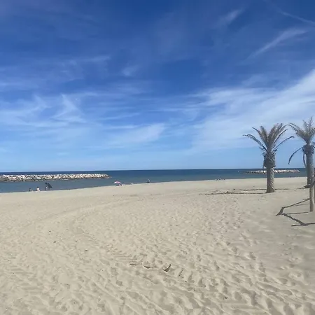 Willa Au Barcares: Piscine, Parking, 2 Chambres, Terrasse Plein Sud, Proche Et Commodites - Fr-1-782-22 *