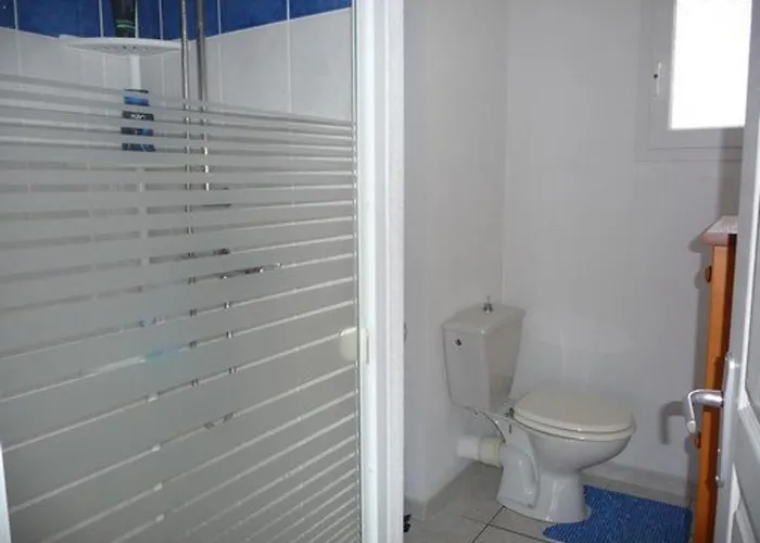 Au Barcarès: Piscine, Parking, 2 Chambres, Terrasse Plein Sud, Proche Et Commodités - Fr-1-782-22 Villa Le Barcarès