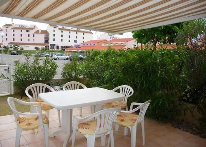 Au Barcarès: Piscine, Parking, 2 Chambres, Terrasse Plein Sud, Proche Et Commodités - Fr-1-782-22 Villa